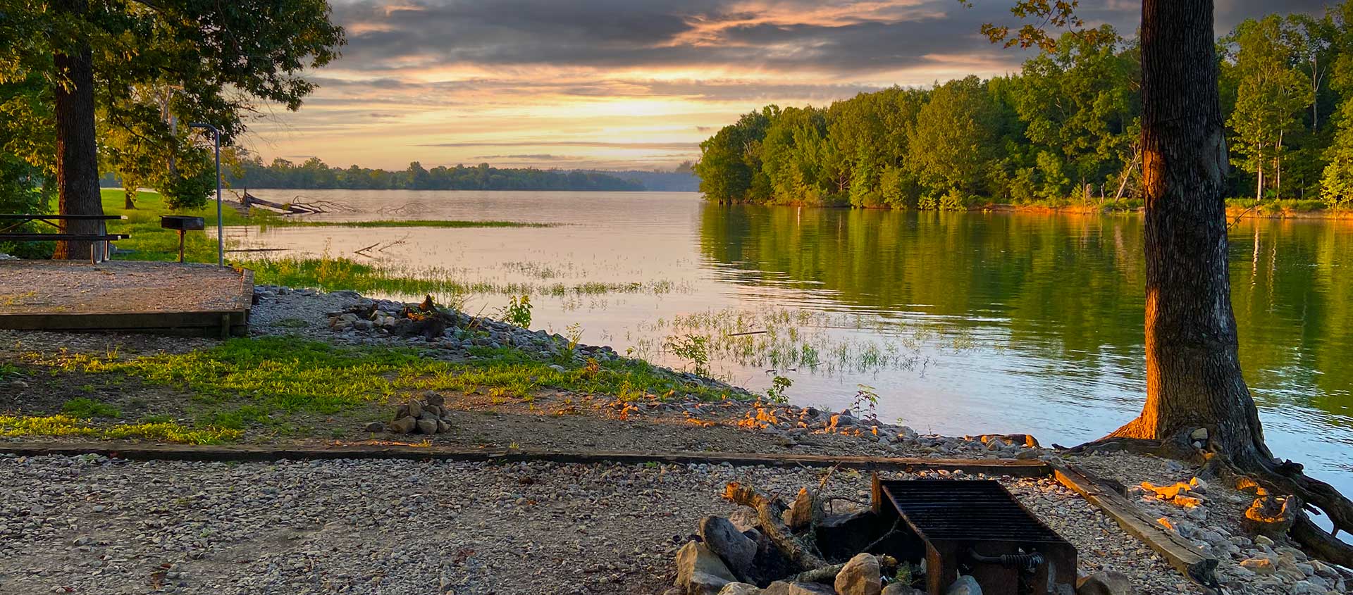 Beautiful of the Tennessee River from the primitive campground at Mousetail